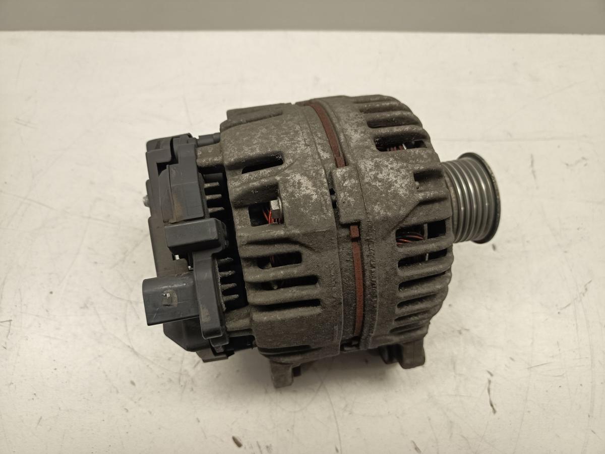 VW Golf V original Lichtmaschine 1.4l 55kW Benzin 110A Baujahr 2003