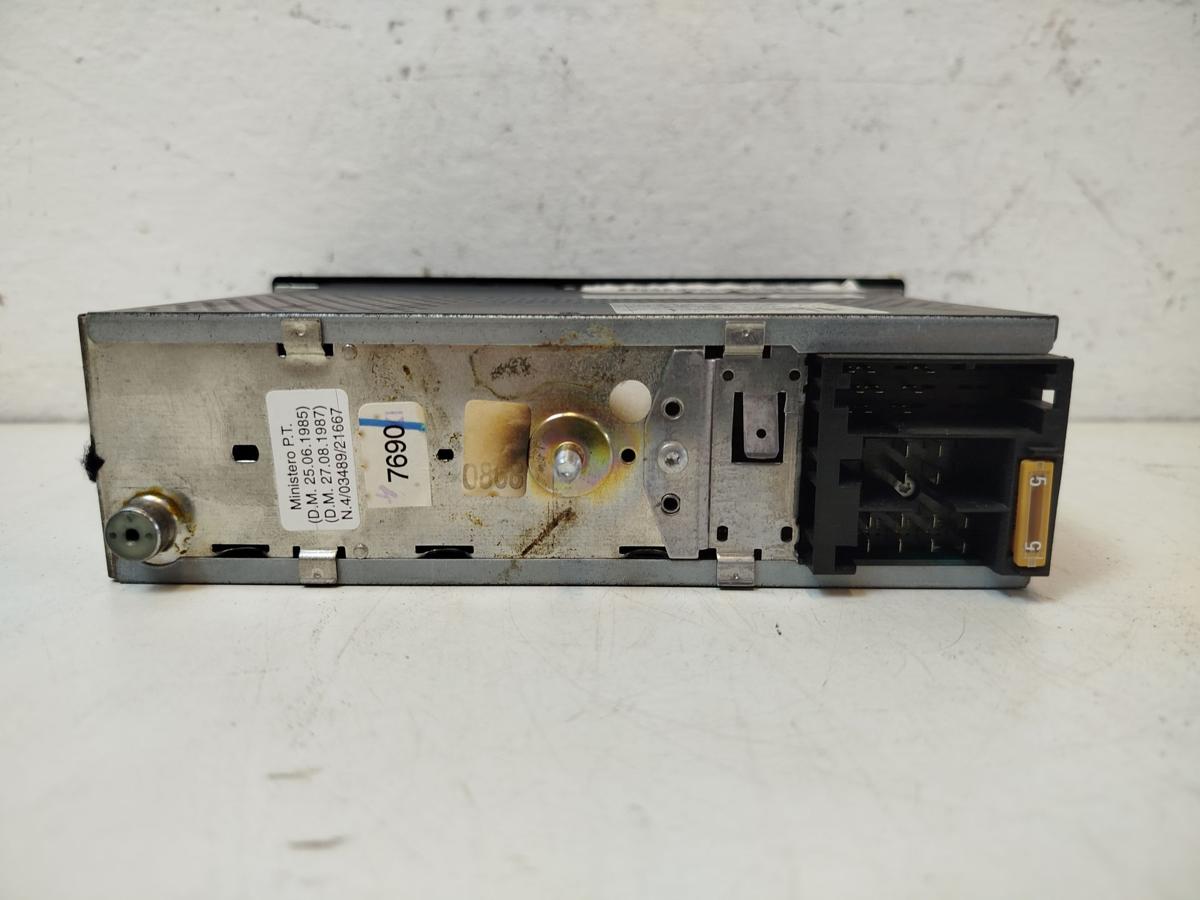 Audi A3 8L Radio Autoradio Gamma Kassette mit Radiocode Originalteil