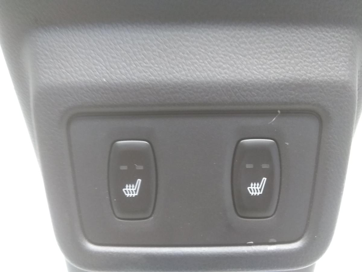 Mitsubishi Eclipse Cross original Mittelarmlehne vorn mit Konsole Bj.2024