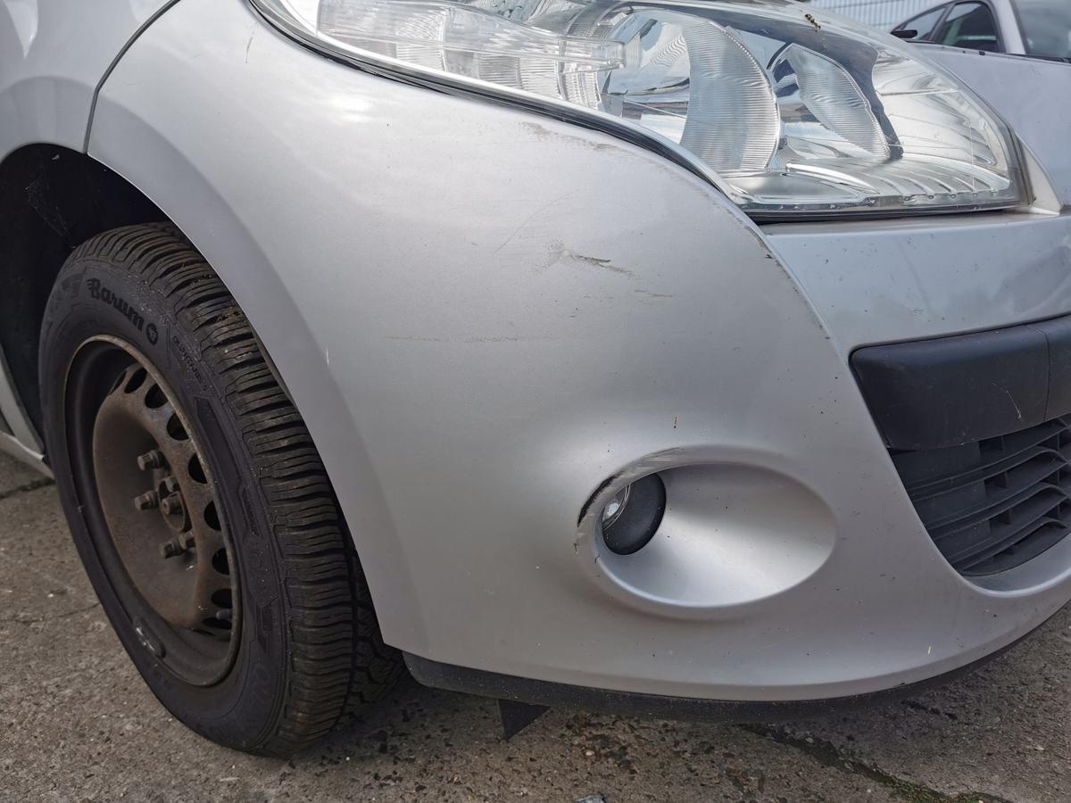 Renault Megane III Z Stossfänger Stossstange Bumper vorn TED69 GREY