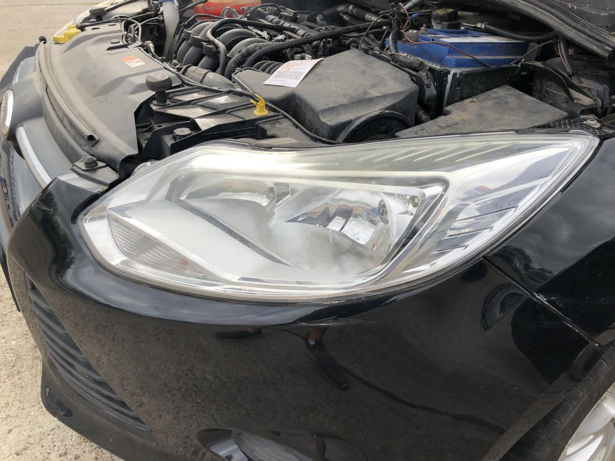 Ford Focus DYB Scheinwerfer links Frontscheinwerfer Halogen OEM Trübung