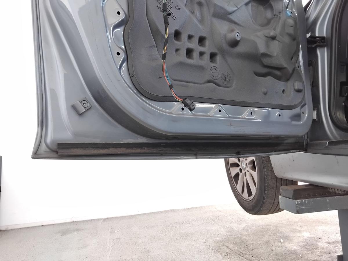 BMW 1er E87 Tür vorn links Fahrertür 5-türig A18 Quarzblau Metallic BJ2006