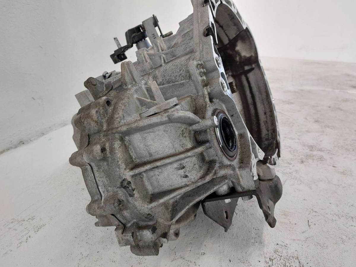 Hyundai i30 PD Mild Hybrid 48V Getriebe 6-Gang Schaltgetriebe FLJ6 nur 69tkm