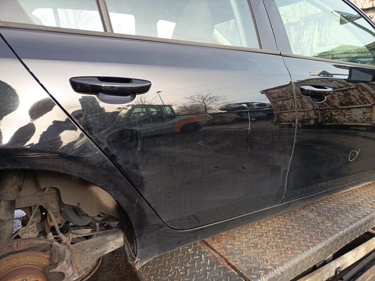 VW Golf VI 6 Limo orig Tür hinten rechts L041 Schwarz Bj 2009