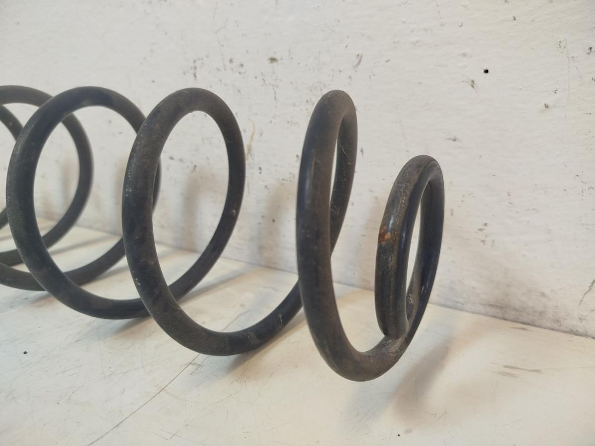 Citroen C3 III SX ab17 Satz Hinterachsfedern Feder hinten Schraubenfeder