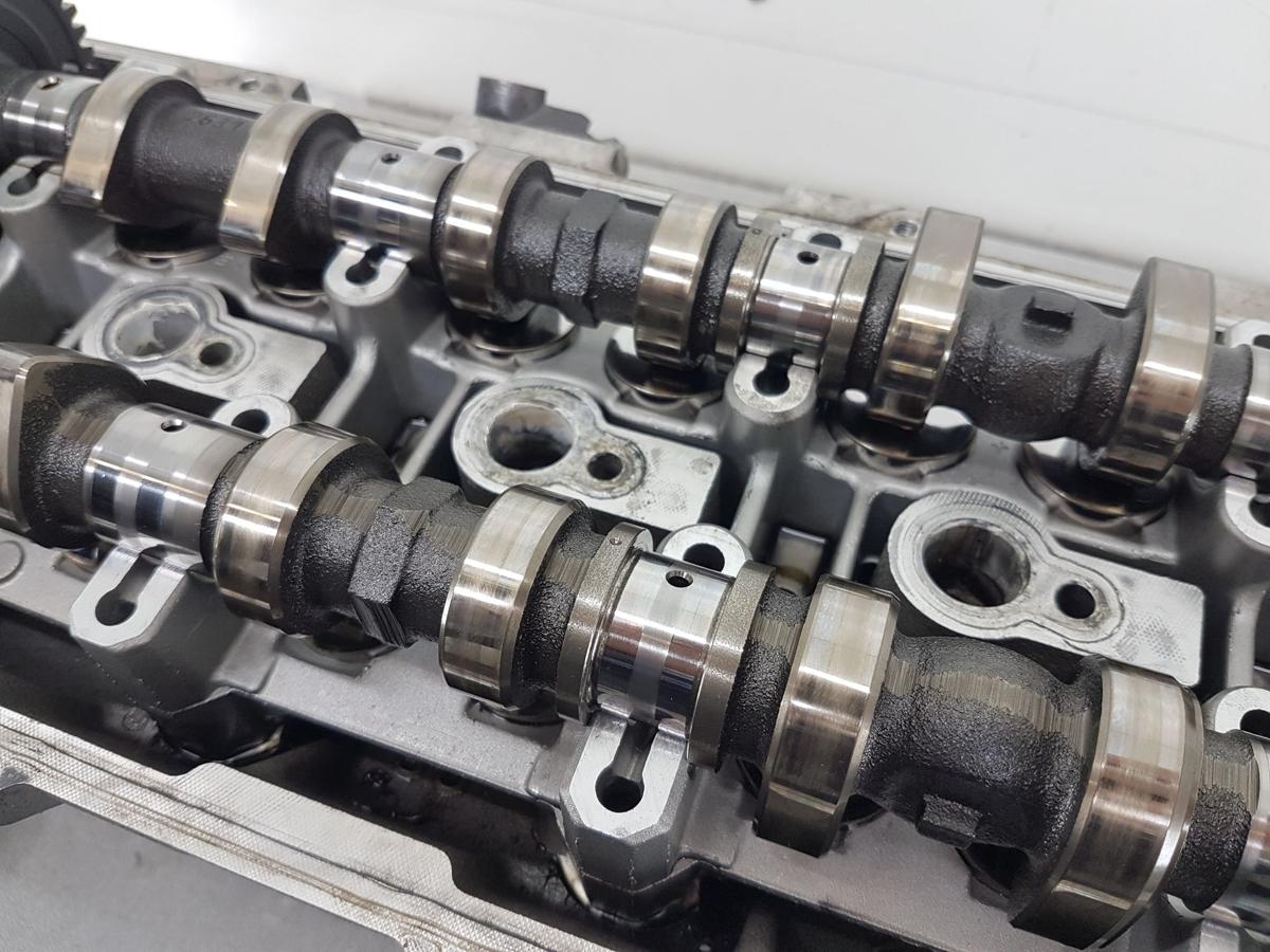 Mercedes S Klasse W220 Zylinderkopf links Bj2003 4,0CDI V8 184kw