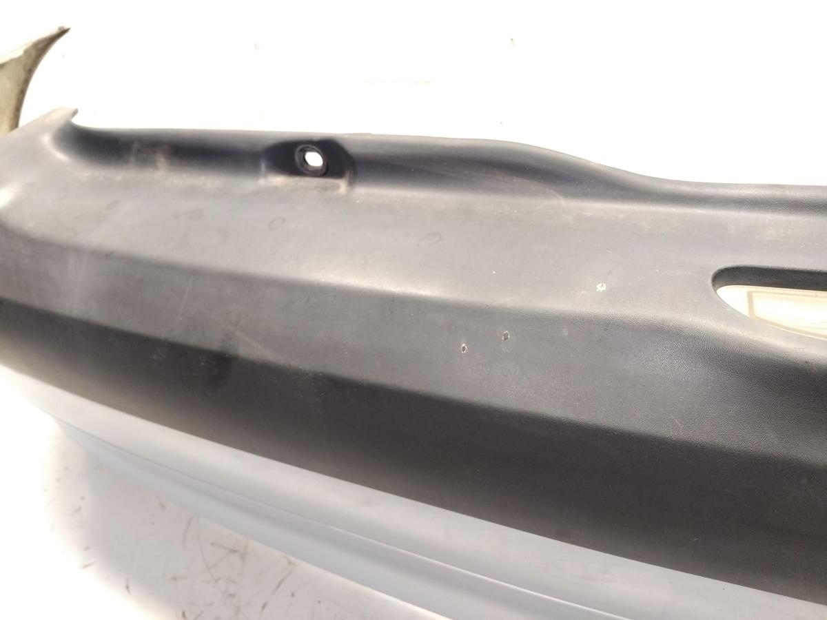 Renault Clio 2 Phase 3 original Sto&szlig;stange Sto&szlig;f&auml;nger hinten BJ2004 MV632 Gris Boreal