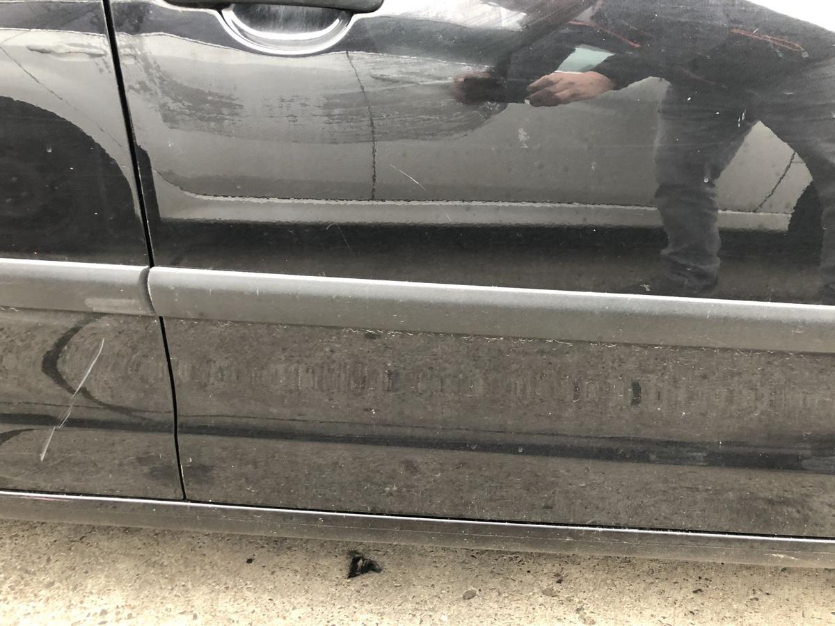 VW Polo 9N 9N1 9N3 Tür vorn rechts Beifahrertür 5 türer LC9Z Black Magic