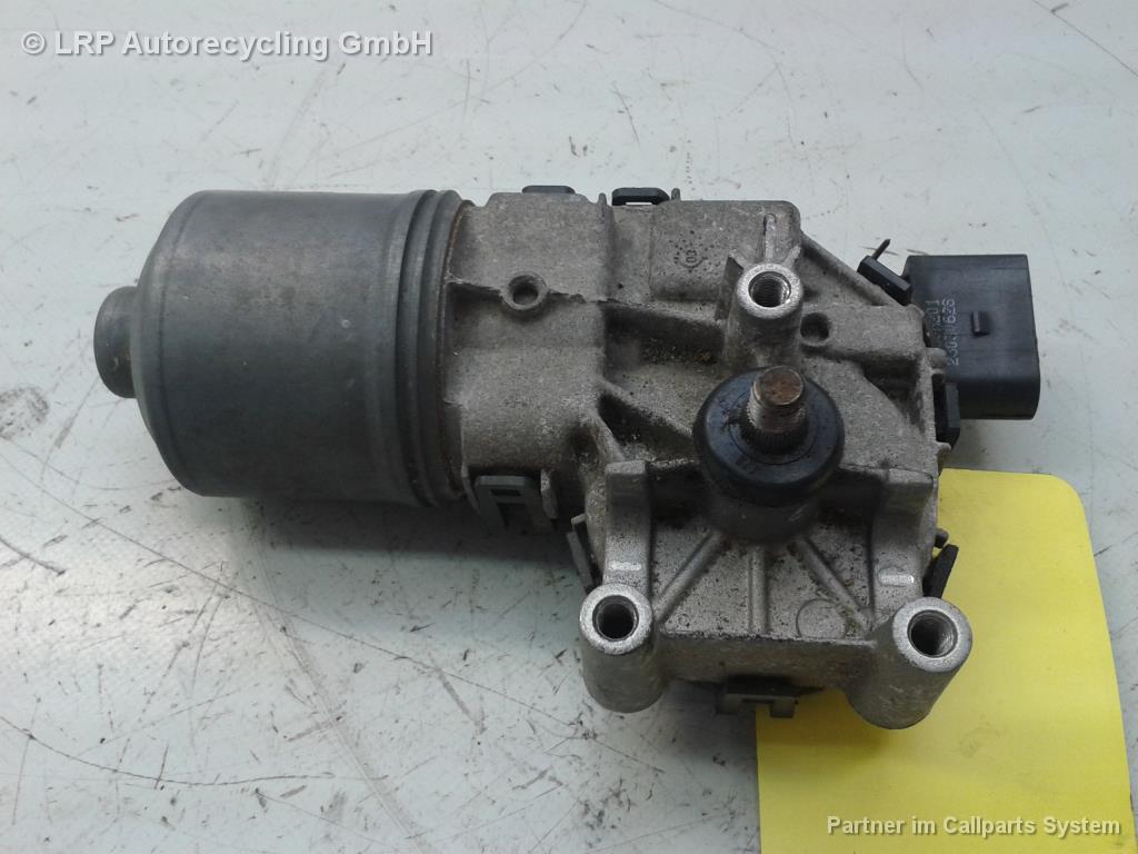 VW Polo 9N BJ2003 Wischermotor vorn 6Q1955119A Bosch 0390241524