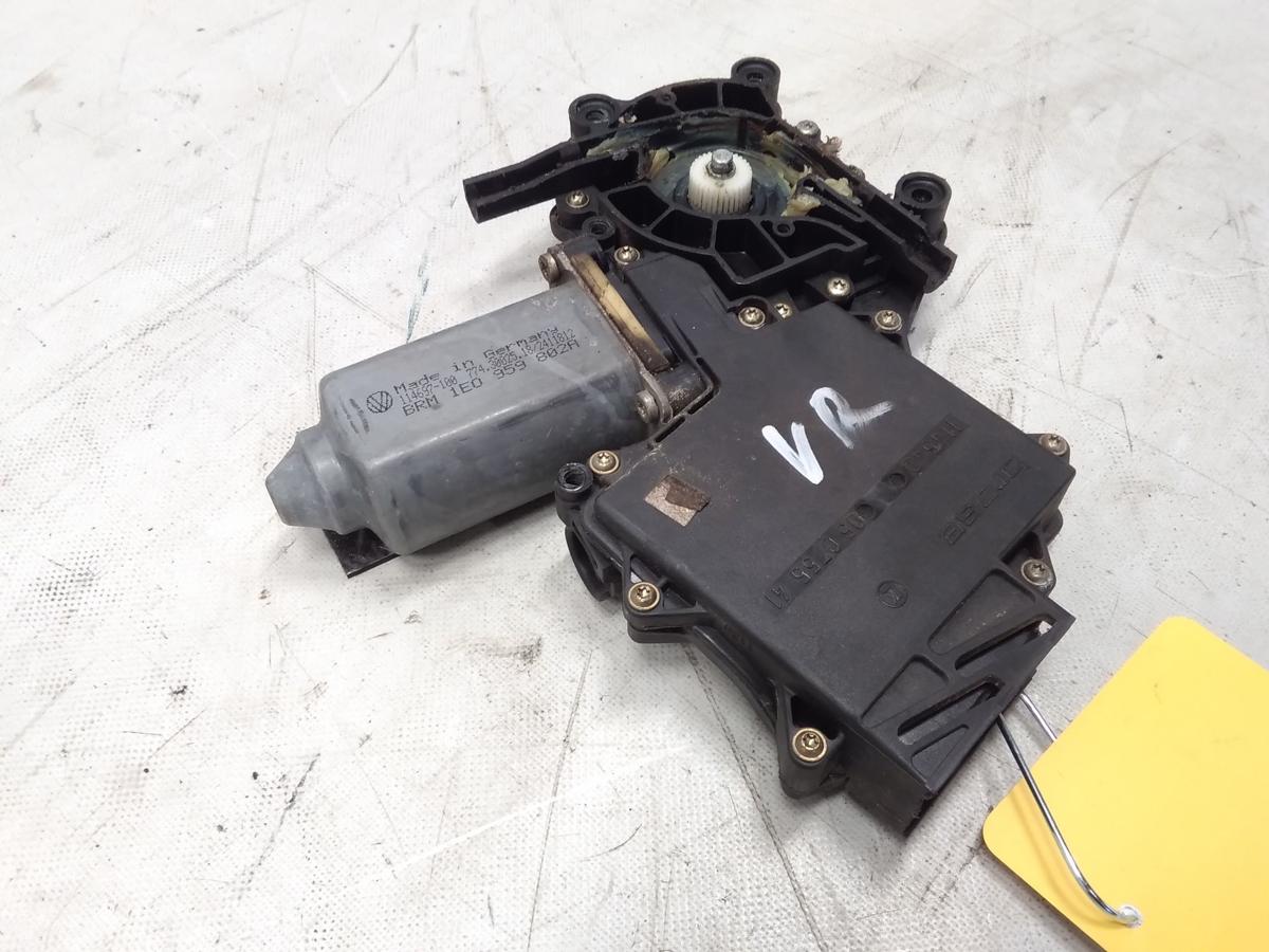 VW Golf 3 Cabrio original Fensterhebermotor vorn rechts 1E0959802A BJ1999