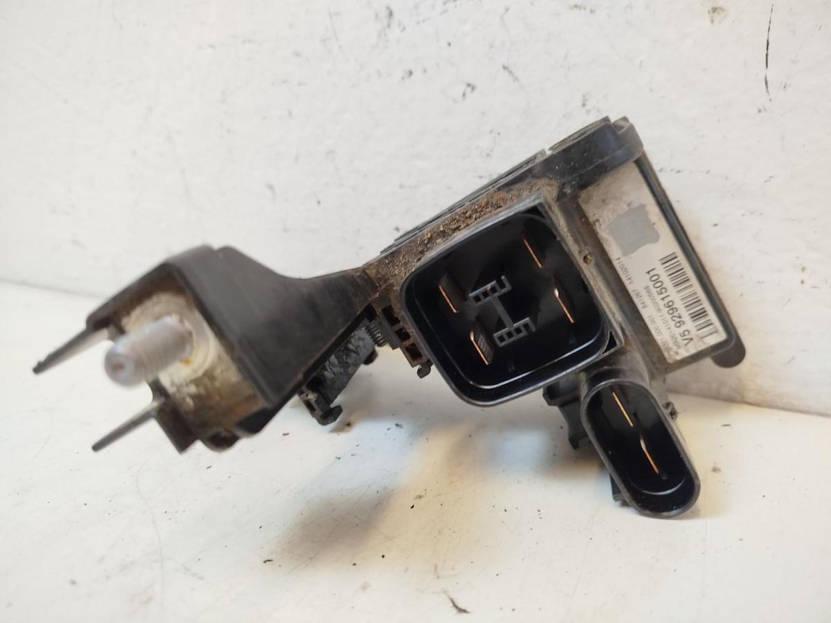 BMW 1er F20 Verteiler Fremdstart Batterie OEM Originalteil