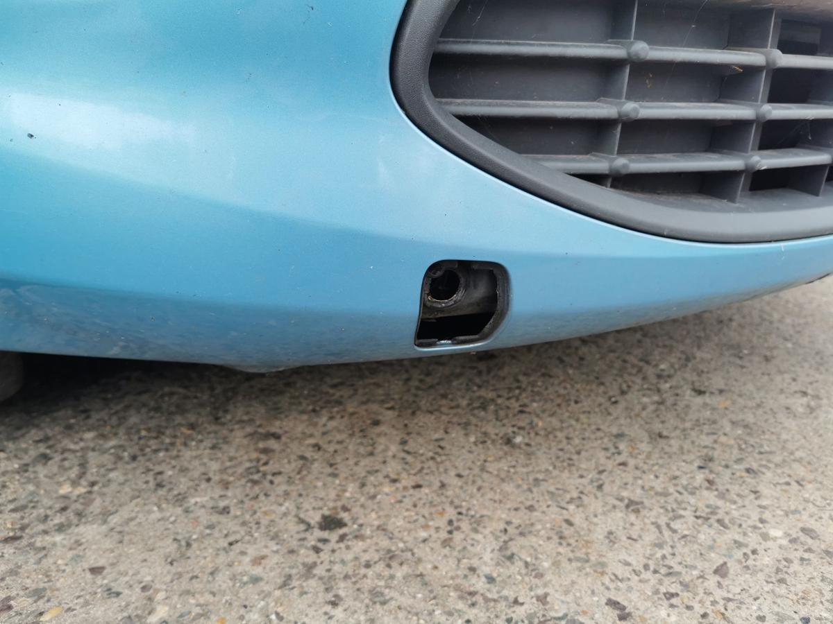 Ford KA RU8 Stossstange Stossfänger Bumper vorn Scuba Blau defekt TEXT BILDER
