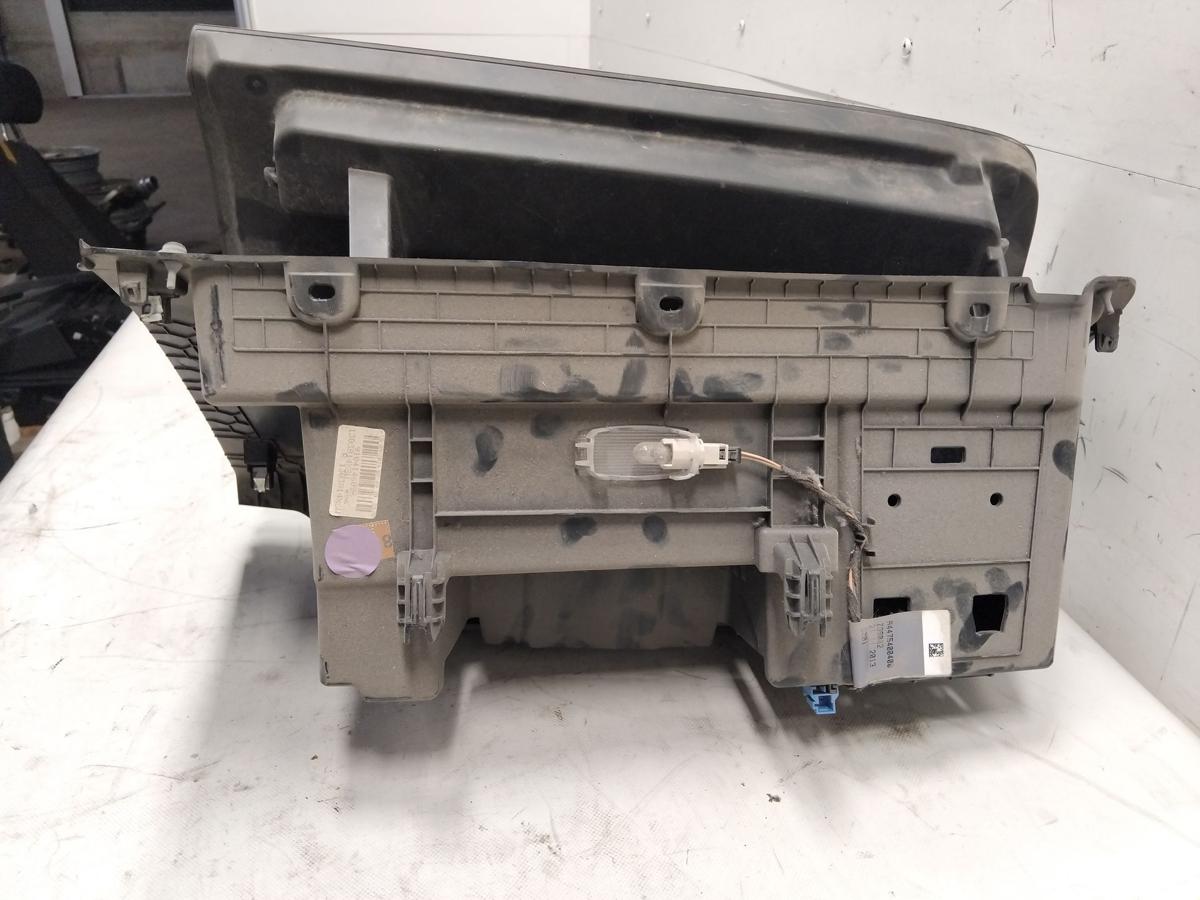 Mercedes Benz Vito 447 original Handschuhkasten Handschuhfach schwarz Bj.2014