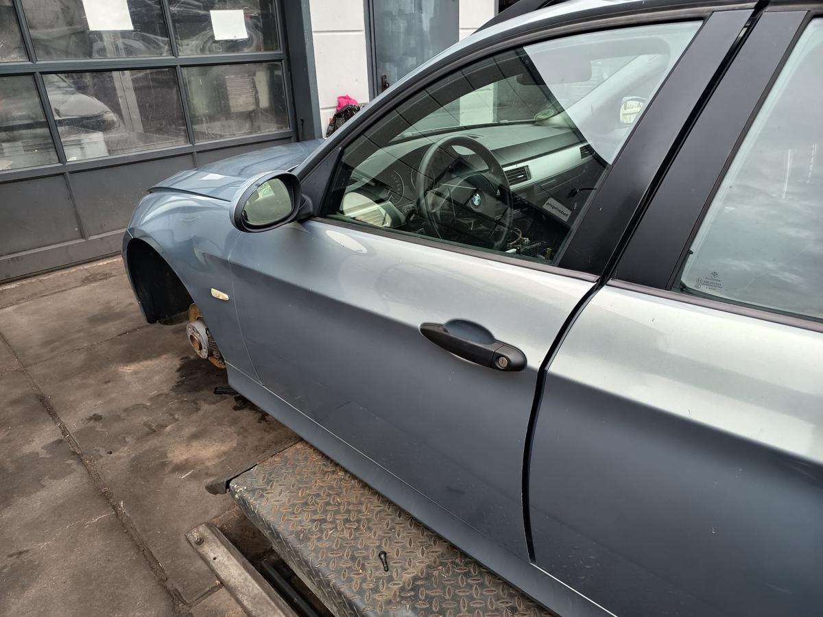 BMW E90/91 original T&uuml;r vorn links Fahrer A34 Arktis vor LCI Bj 2006