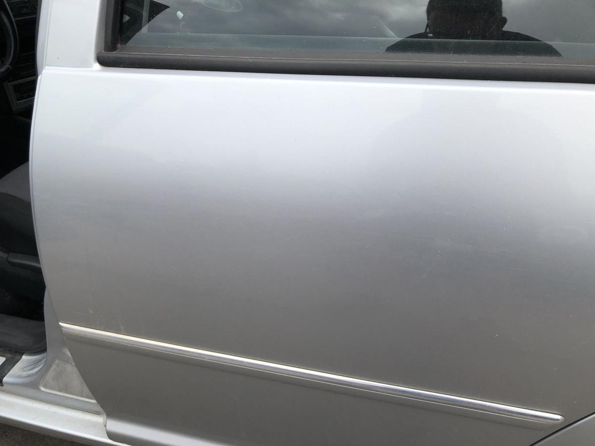 VW Bora 1J T&uuml;r hinten links Fondt&uuml;r nur Limo LA7W Reflexsilber Metallic Rohbau