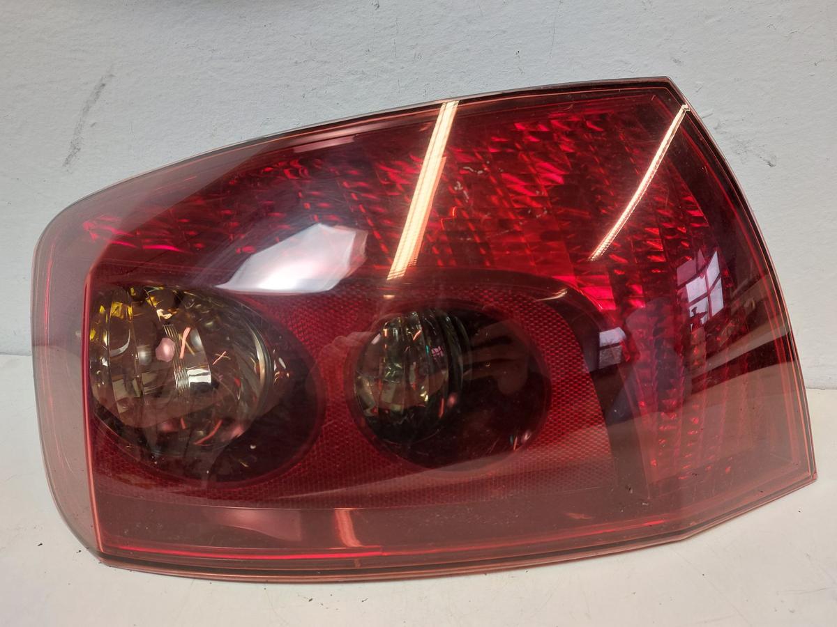 Peugeot 407 6D 6E R&uuml;ckleuchte links Limo R&uuml;cklicht R&uuml;ckscheinwerfer Depo