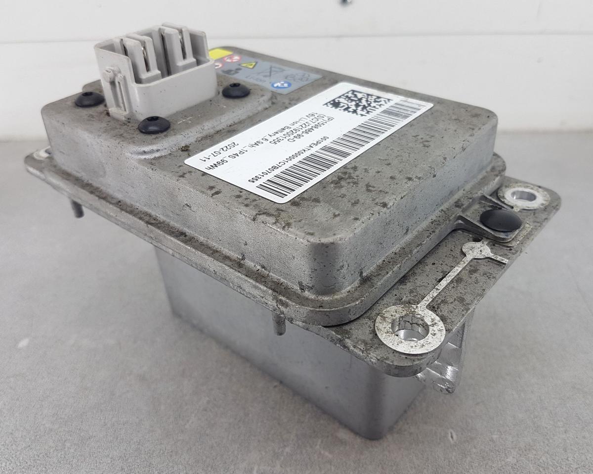 Tesla Model Y Batterie Bordspannung 16V 6,9Ah 9Wh 1598486-99-D Bj2022