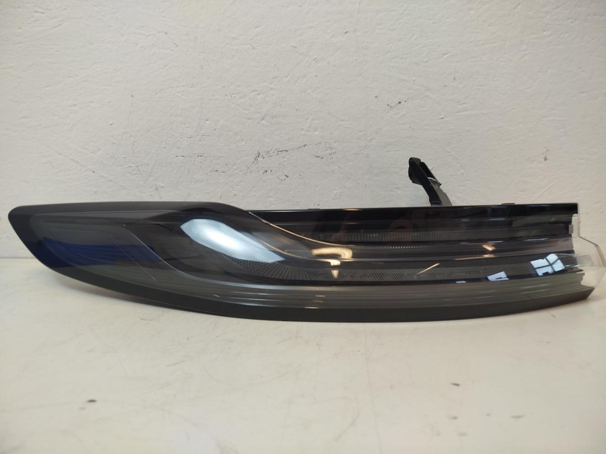 NIO ET7 Elektro R&uuml;ckleuchte links R&uuml;cklicht Au&szlig;enecke LED Heckleuchte