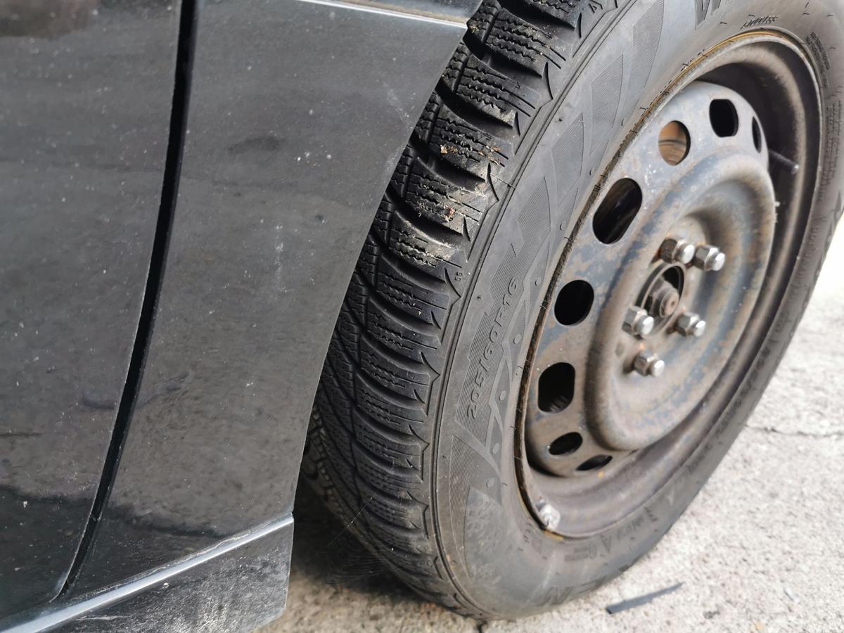 Mazda 6 GH Kotflügel Fender Seitenwand vorn rechts 35N Sparkling Black KRATZER