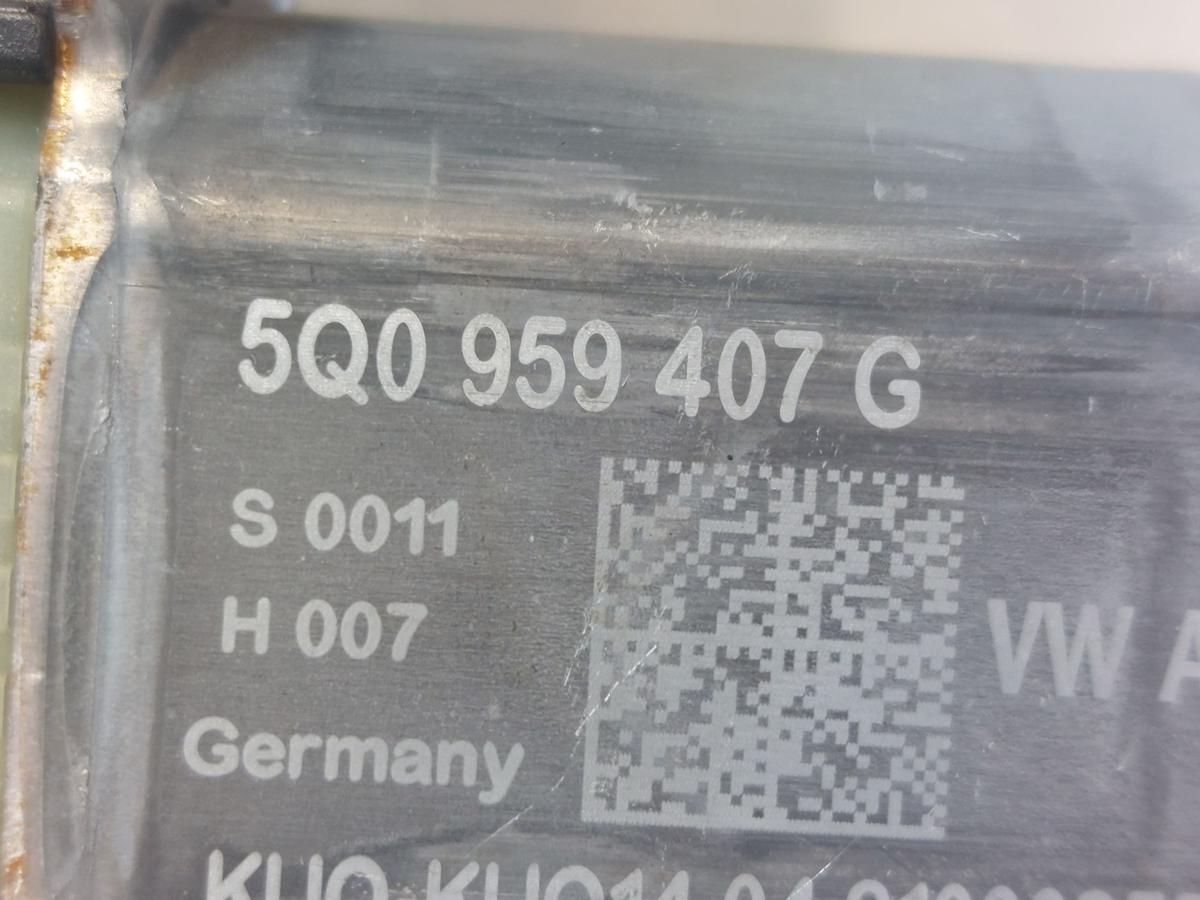 VW Golf 8 VIII CD Variant Fensterhebermotor hinten rechts Hebermotor
