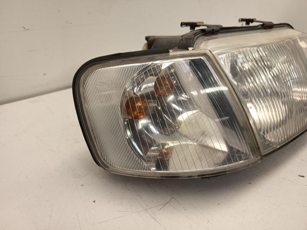 Audi A3 8L original Scheinwerfer rechts Halogen/Haupt/Licht/Front Bj 1998