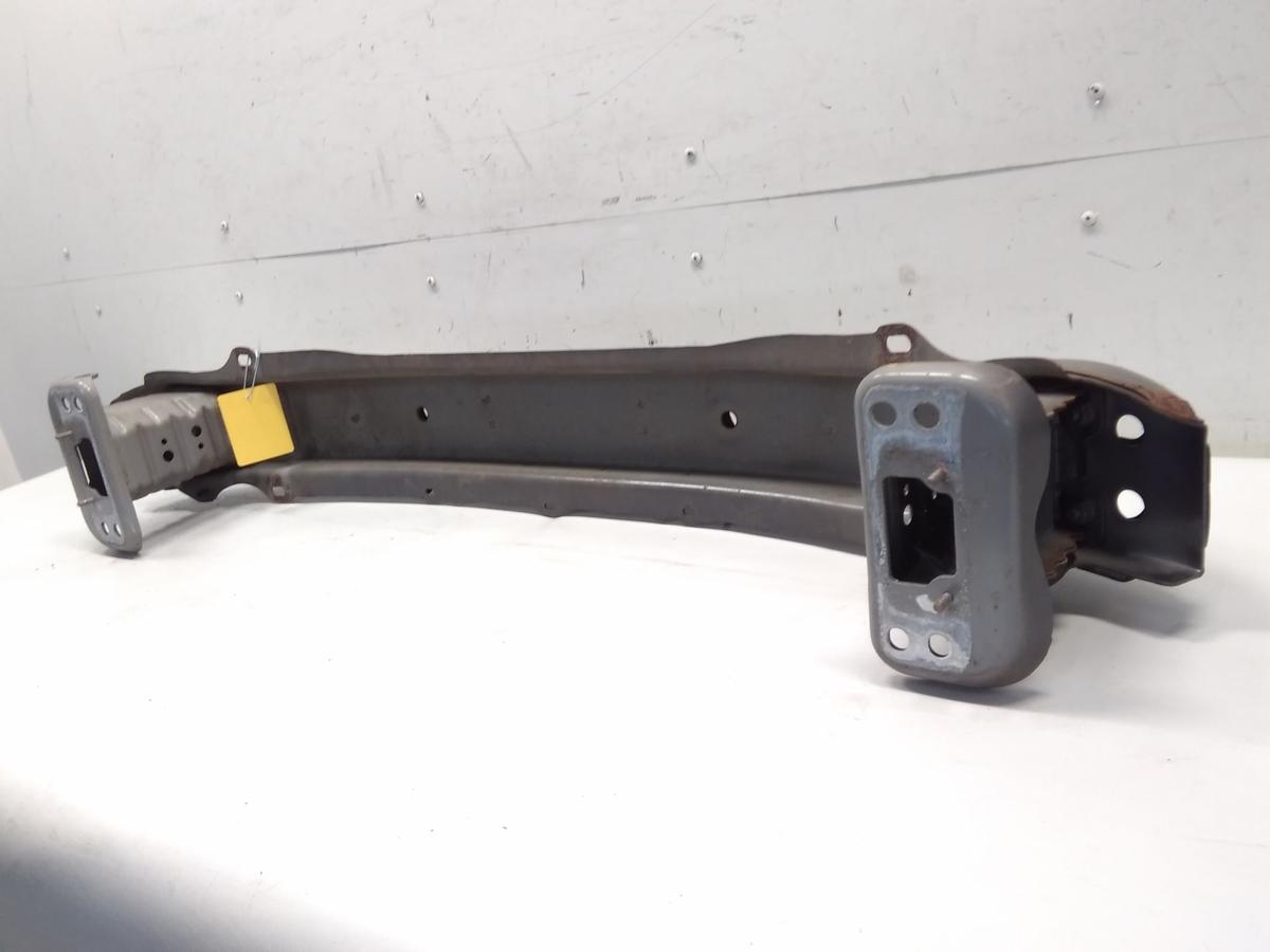 Toyota Yaris 2 original Träger Verstärkung Stoßfänger Stoßstange vorn Bj.2008
