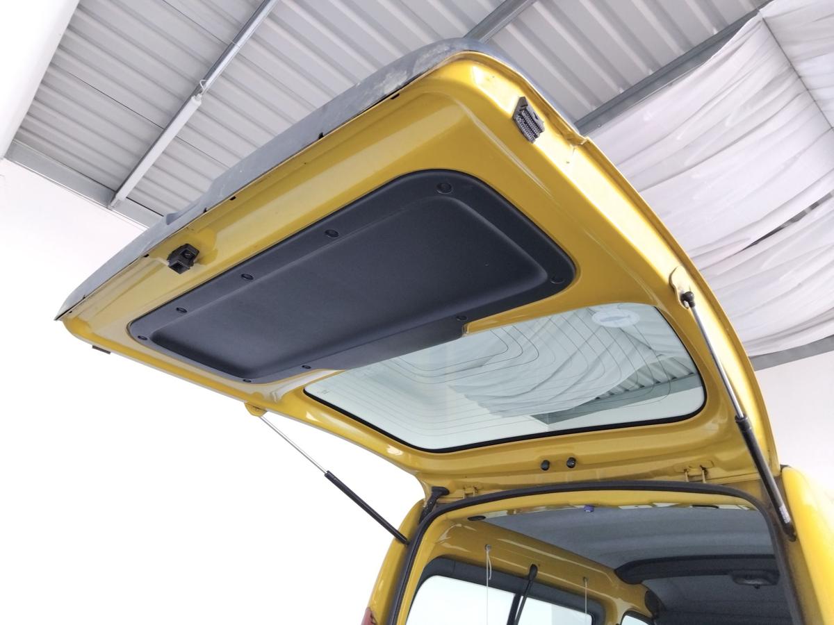 Renault Kangoo 1 Heckklappe gelb OV396 yellow lemon inkl. Heckscheibe BJ1998