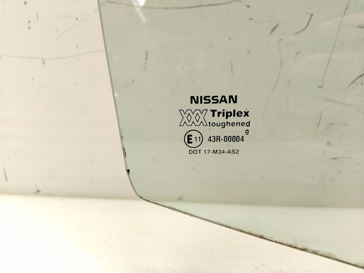 Nissan Micra K11 original T&uuml;rscheibe vorn rechts 3-t&uuml;rig gr&uuml;ncolor BJ2001