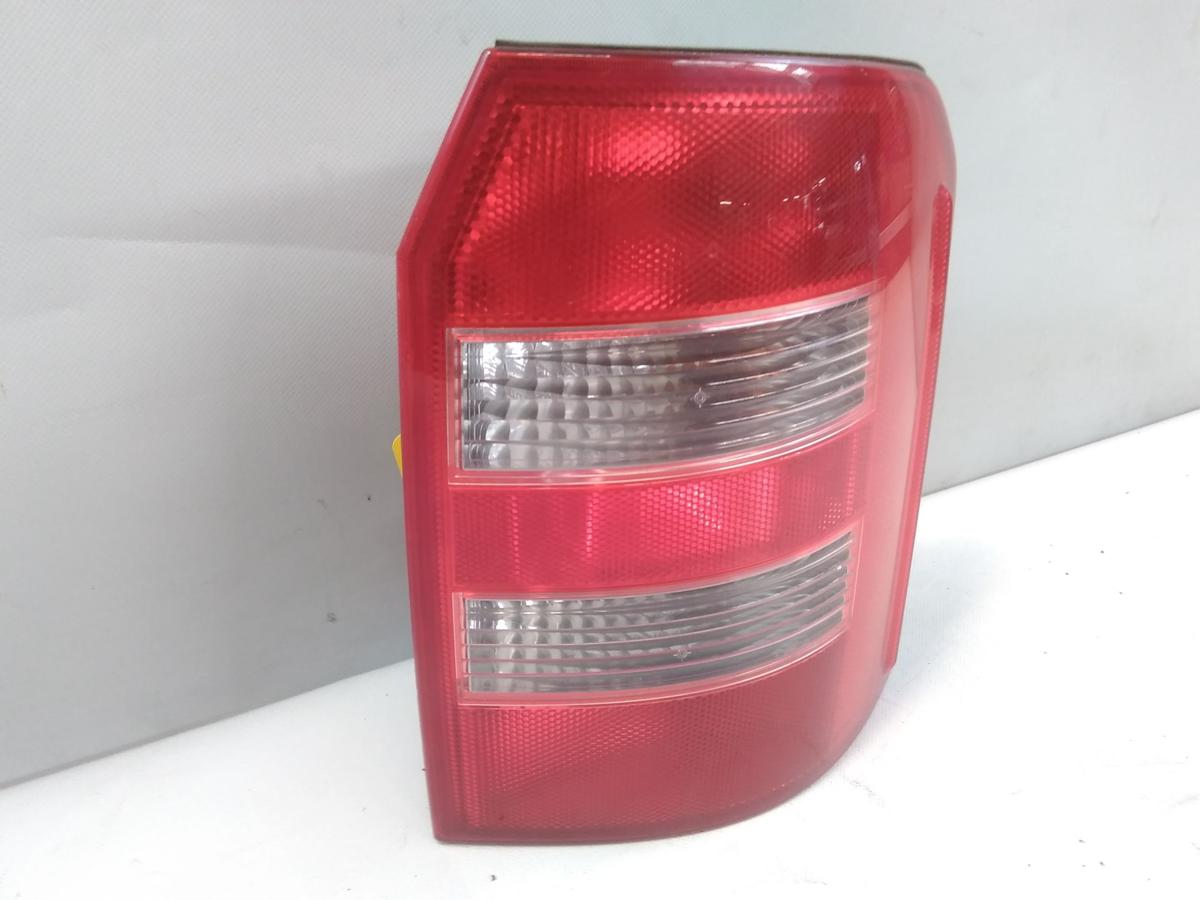 Audi A2 8Z original R&uuml;ckleuchte Schlussleuchte rechts BJ2000