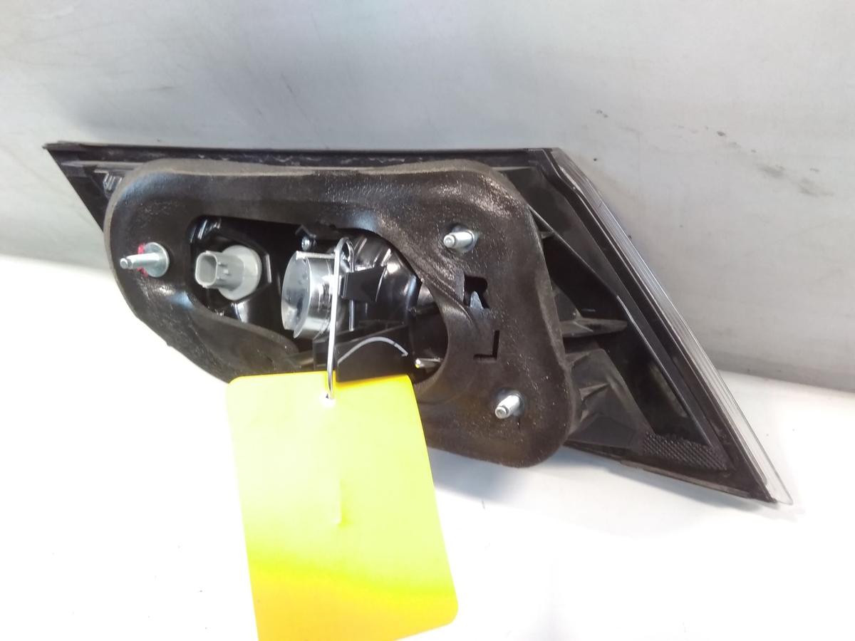 Honda Civic 8 FK2 R&uuml;ckleuchte Schlussleuchte rechts innen 5t&uuml;rig Facelift BJ2009