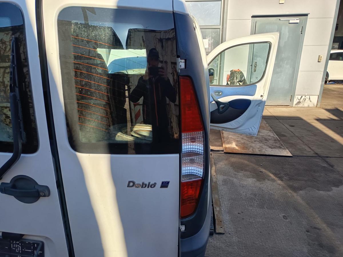 Fiat Doblo Cargo 223 original R&uuml;ckleuchte rechts Heck Schluss Licht Bj 2001