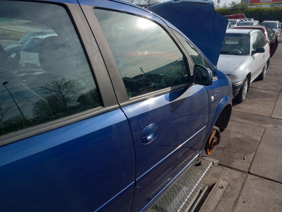 Opel Meriva A orig Tür vorn rechts Beifahrer Z21B Ultrablau mica Bj 2003