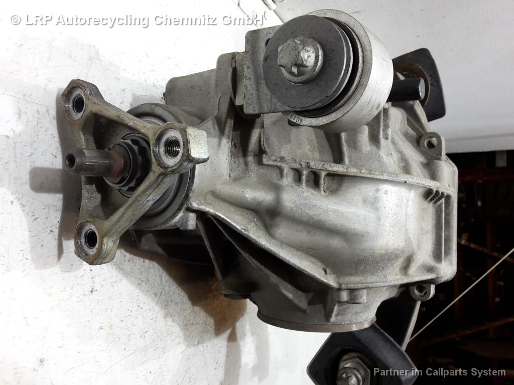 Mercedes E-Klasse W213 BJ 2016 Hinterachsgetriebe Differential 2.0 135KW A2133502005