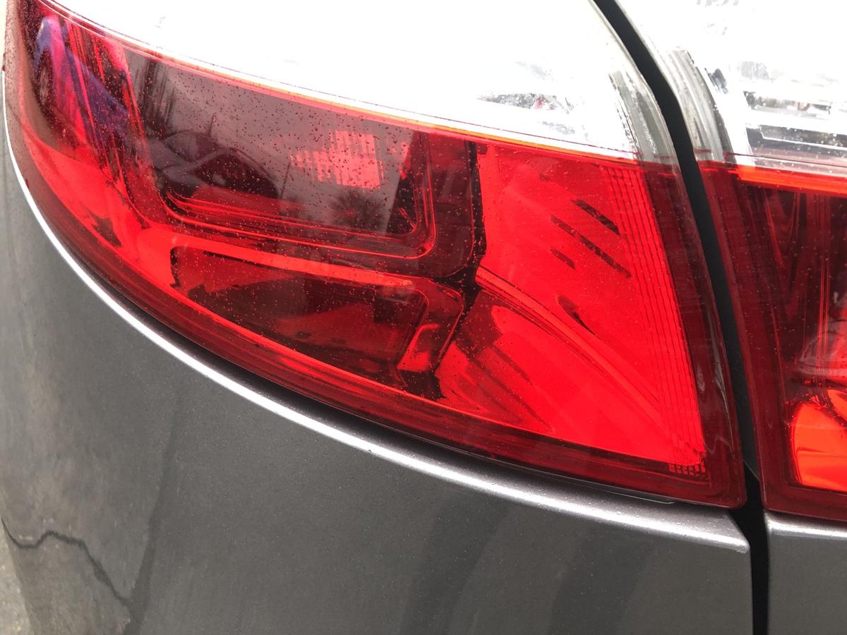 Renault Megane III 3 R&uuml;ckleuchte au&szlig;en links R&uuml;cklicht Heckleuchte 5 t&uuml;rer