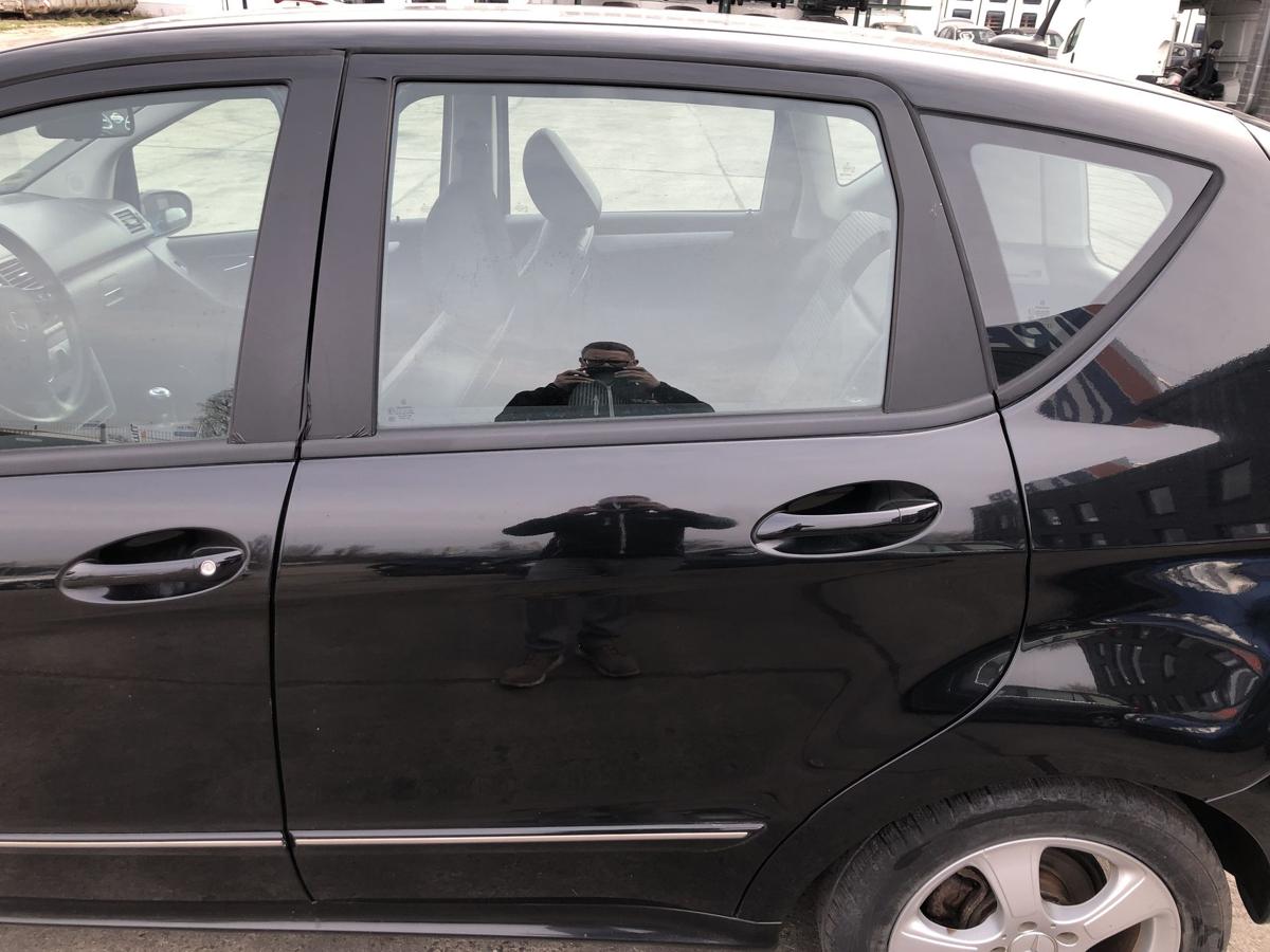 Mercedes A Klasse W169 T&uuml;r hinten links Fondt&uuml;r Rohbau 696 Nachtschwarz bis 08