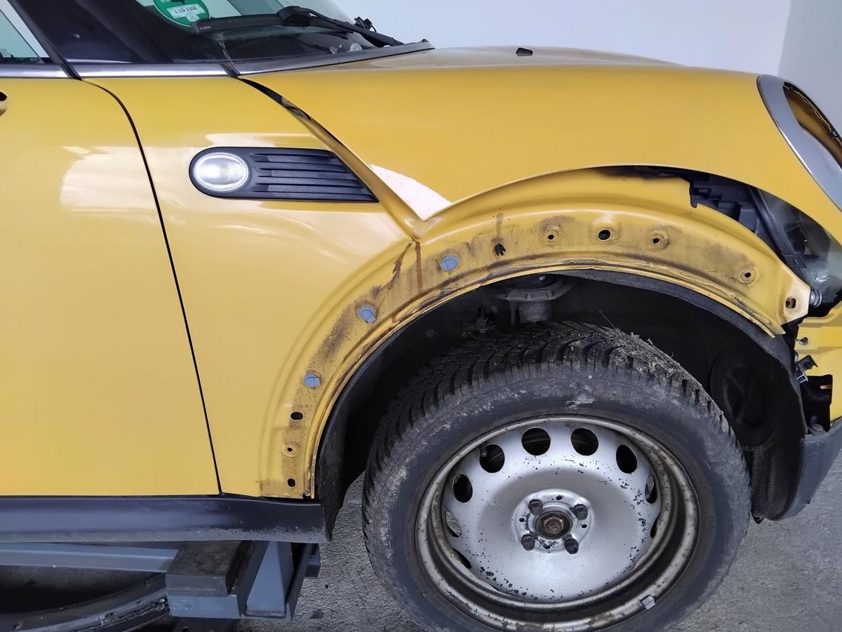 Mini II R56 One original Kotfl&uuml;gel vorn rechts A58 Mellow Yellow BJ2008