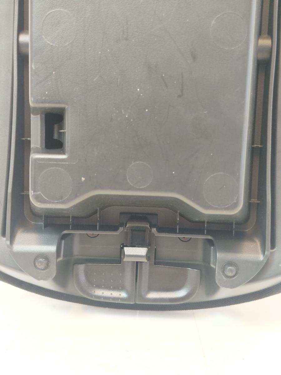 Nissan Qashqai J11 Deckel Mittelarmlehne vorn Armlehne Stoff OEM