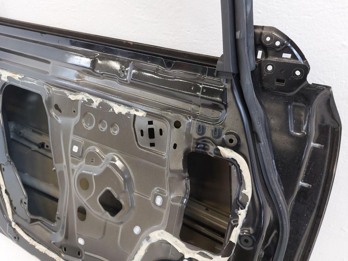 Nissan Leaf ZE1 40kWh T&uuml;r vorn links Fahrert&uuml;r Rohbau Z11 Schwarzmetallic