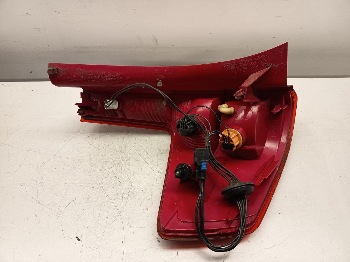 Citroen C4 original R&uuml;ckleuchte rechts komplett Heck/Schluss/Licht Bj 2008