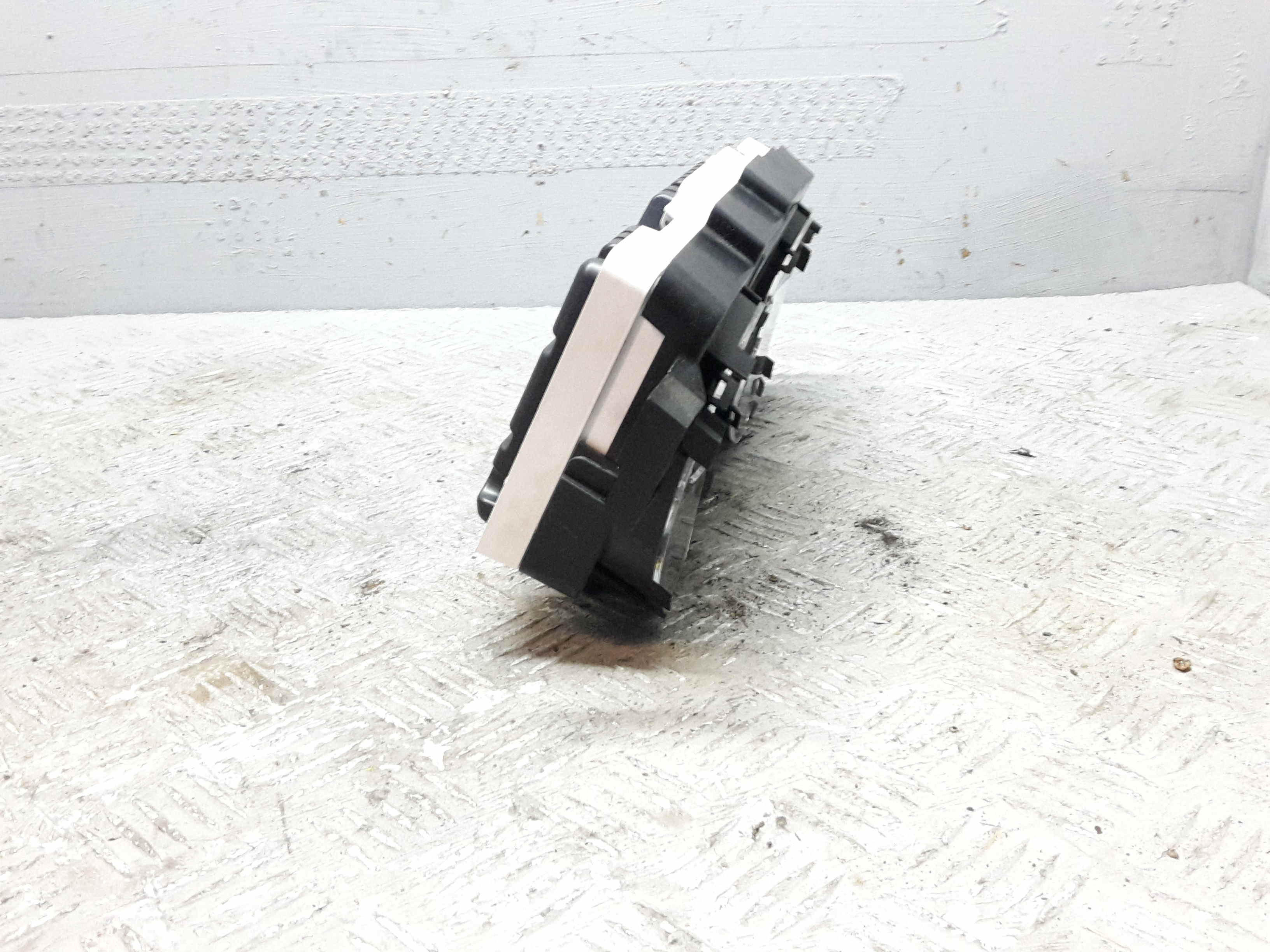 Renault Capture Bj 2013 org Kombiinstrument Tacho Drehzahlmesser