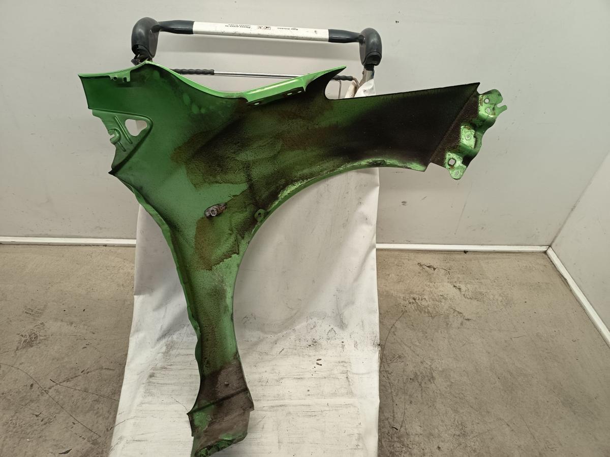 Mazda 2 DE orig Kotflügel links Fahrerseite 36A Metisgrün Bj 2008