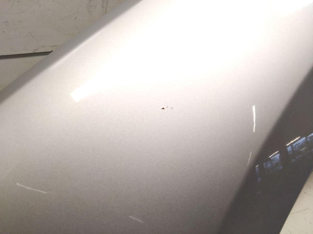 VW Touareg 2 7P original Kotflügel vorn links eissilbermet. LX7W BJ2013