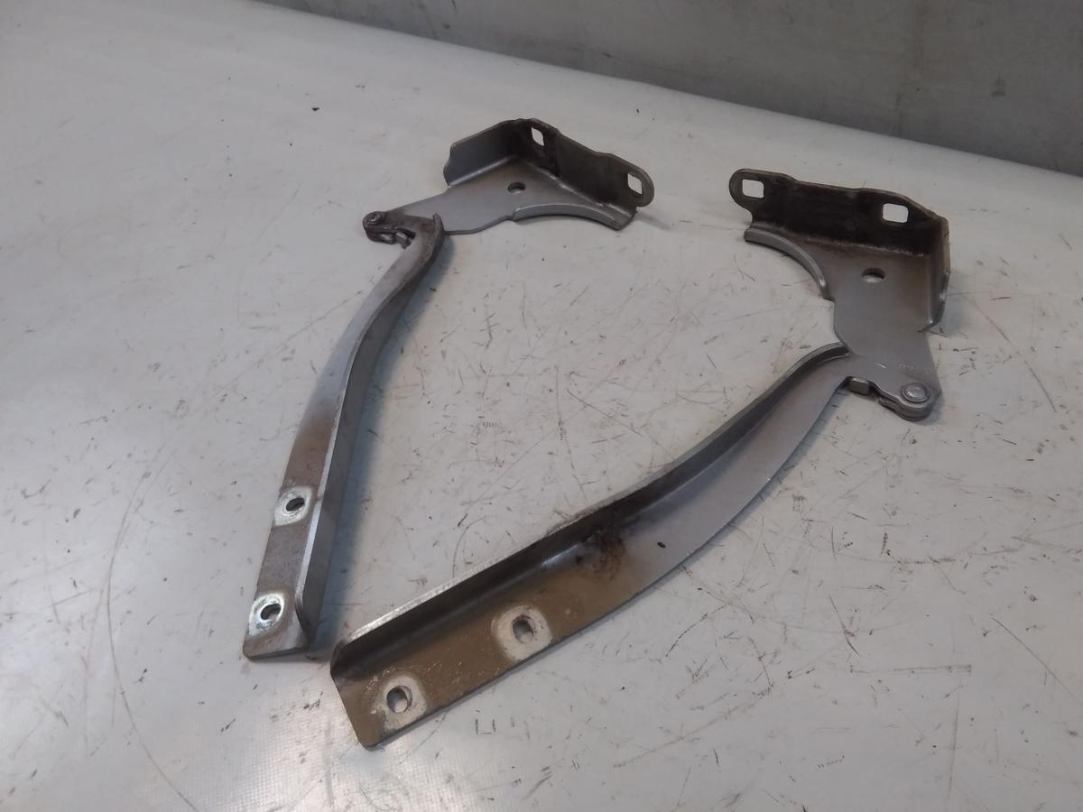 Fiat Grande Punto 199 orig Satz Scharniere Motorhaube silbergraumetallic BJ2009