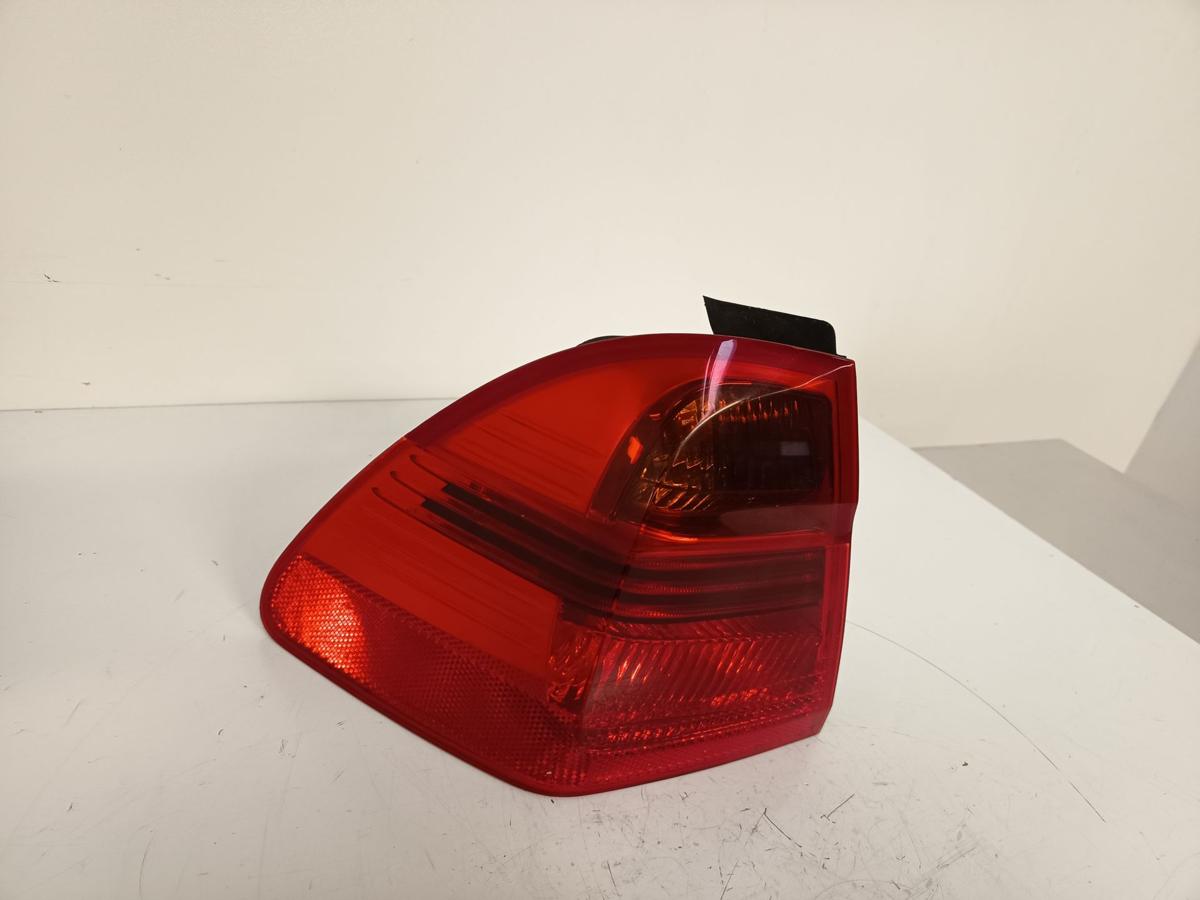 BMW 3-ER E91 Kombi orig Rückleuchte hinten links 354/7 Titansilber met Bj 2005