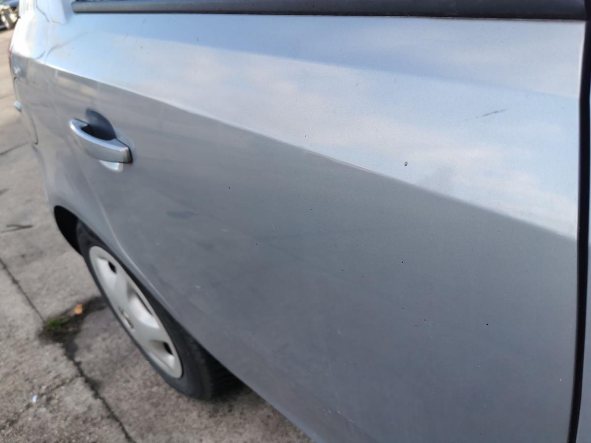Opel Corsa D Tür Autotür Fondtür Rohbautür hinten rechts Z163 Lichtsilber met