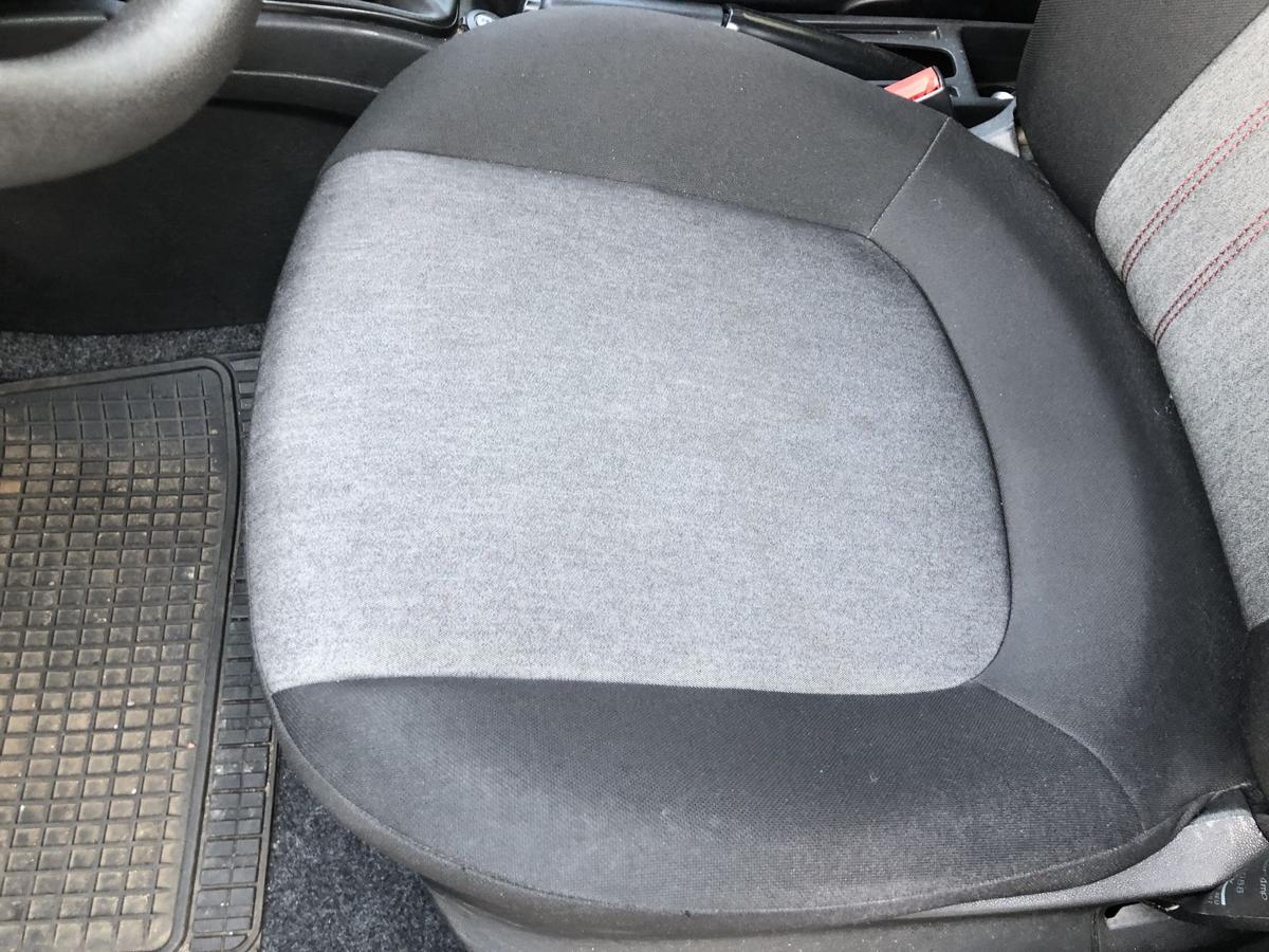Fiat Punto EVO 199 Sitz vorn links Fahrersitz nur 5 t&uuml;rig ab 2012 Stoffsitz