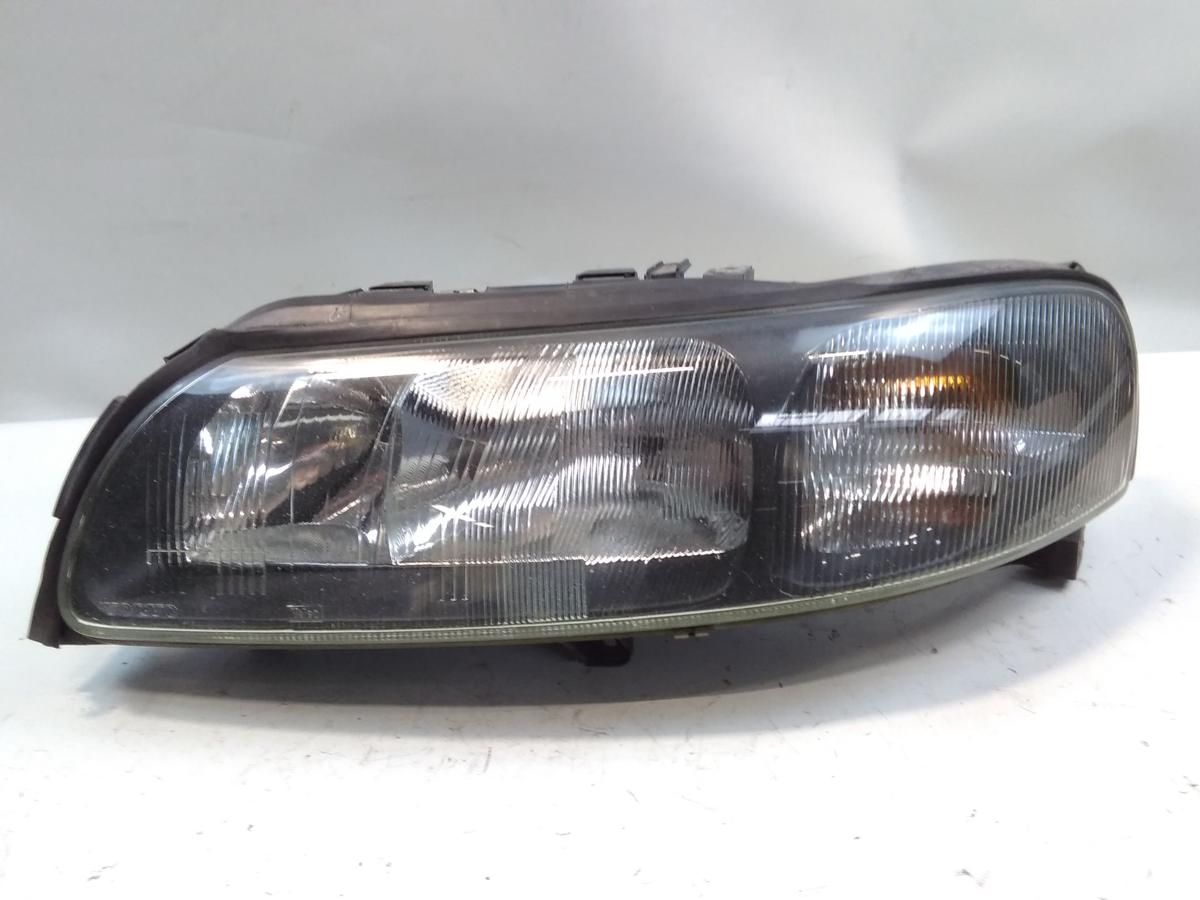 Volvo V70 II original Scheinwerfer links Valeo Halogen mit LWR Bj.2002