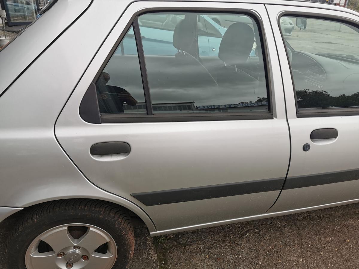Ford Fiesta JBS Tür Autotür Rohbautür hinten rechts Polar Silber metallic ab99