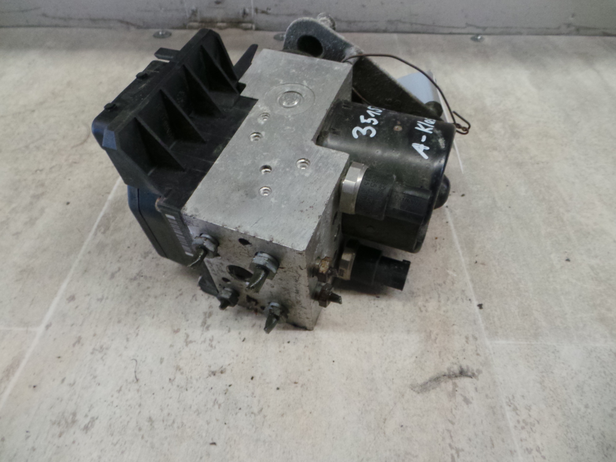 Mercedes A-Klasse W168 Bj.97-04 ABS Block Hydroaggregat 0130108096