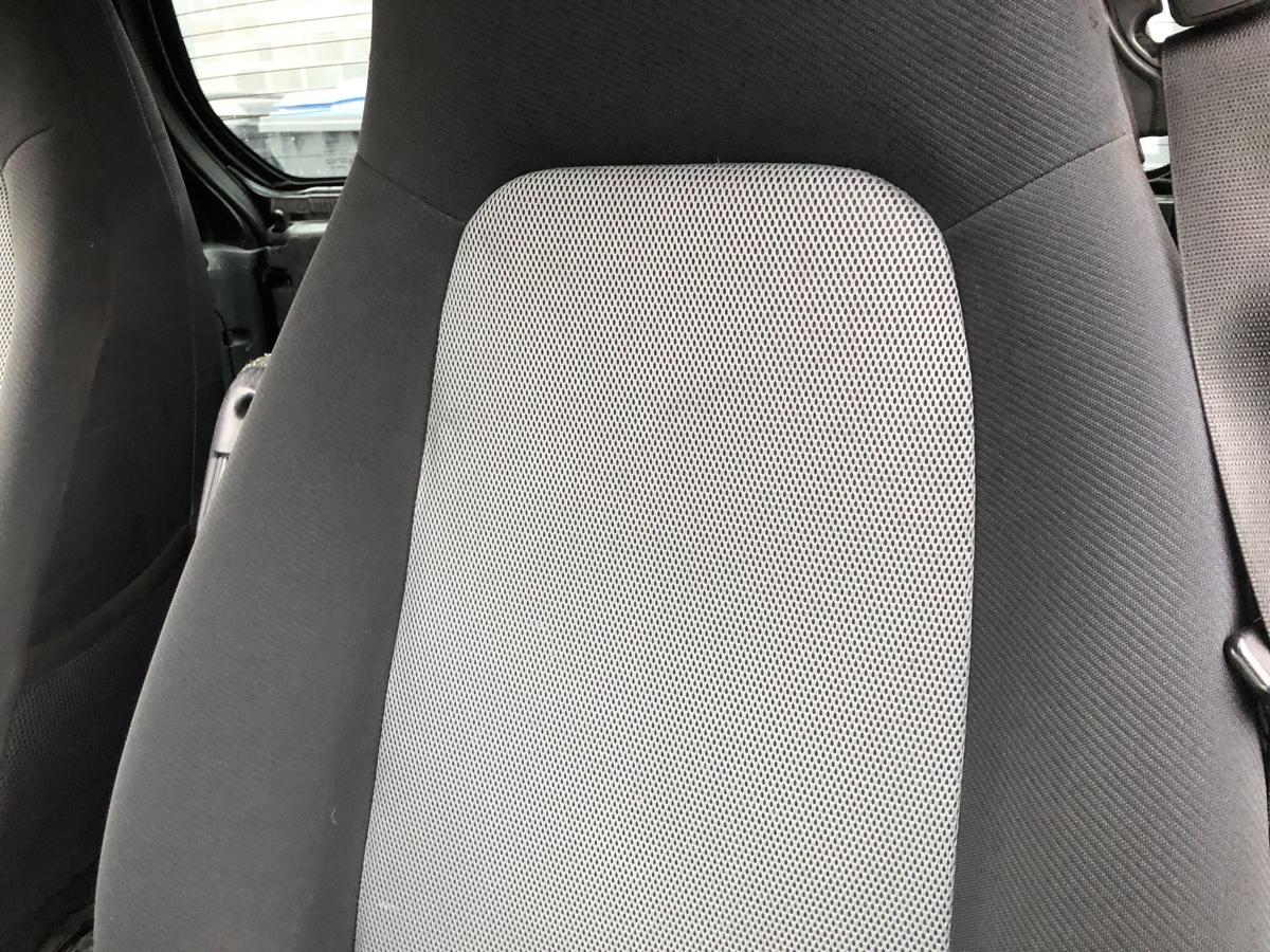 Smart 451 Mopf Sitz vorn links Fahrersitz Stoff Autositz Stoffsitz